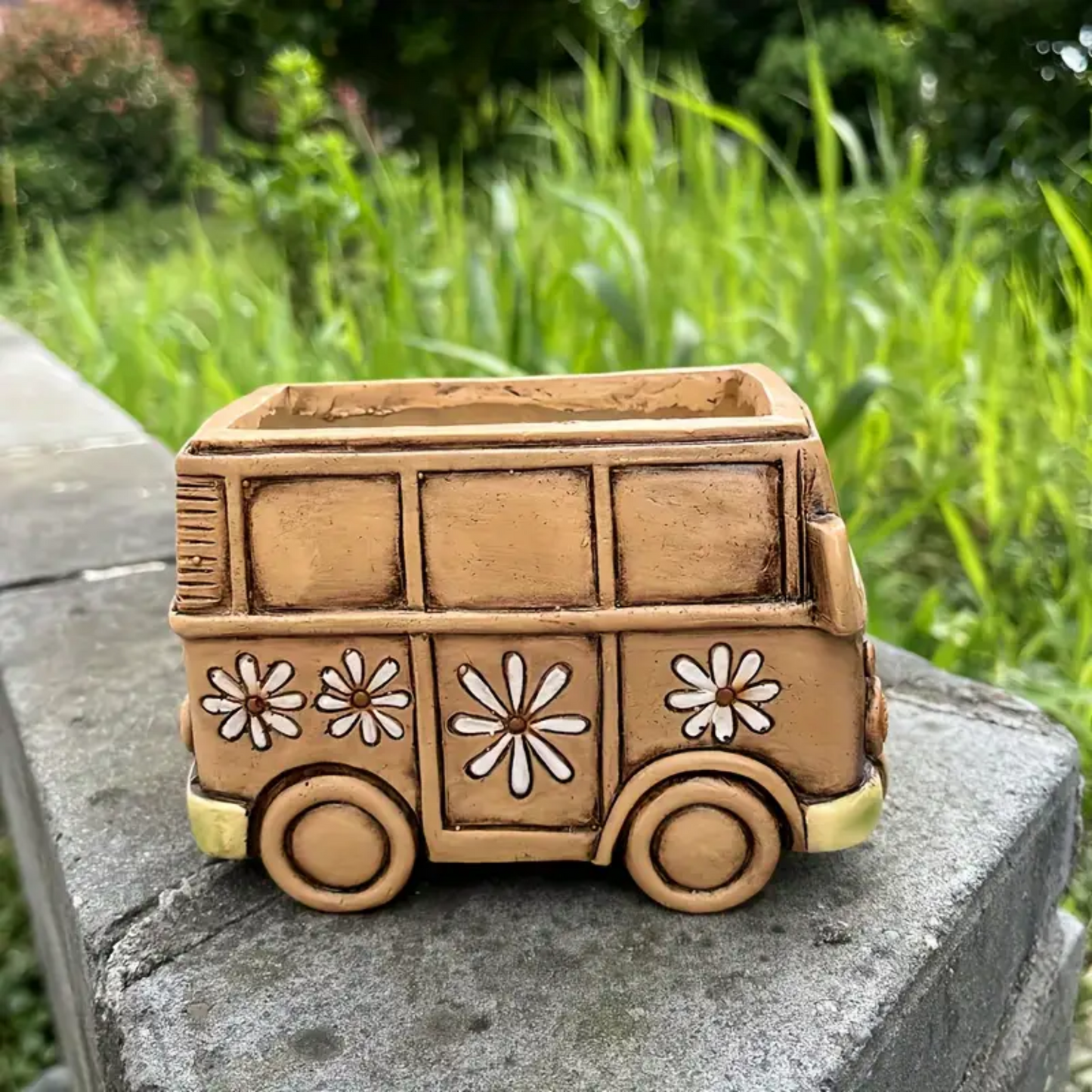 Hippy Van planter