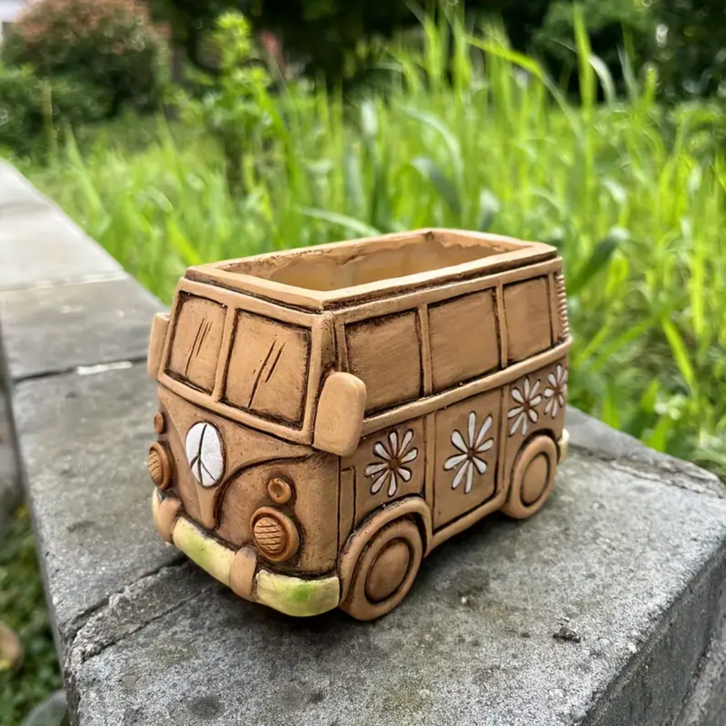 Hippy Van planter