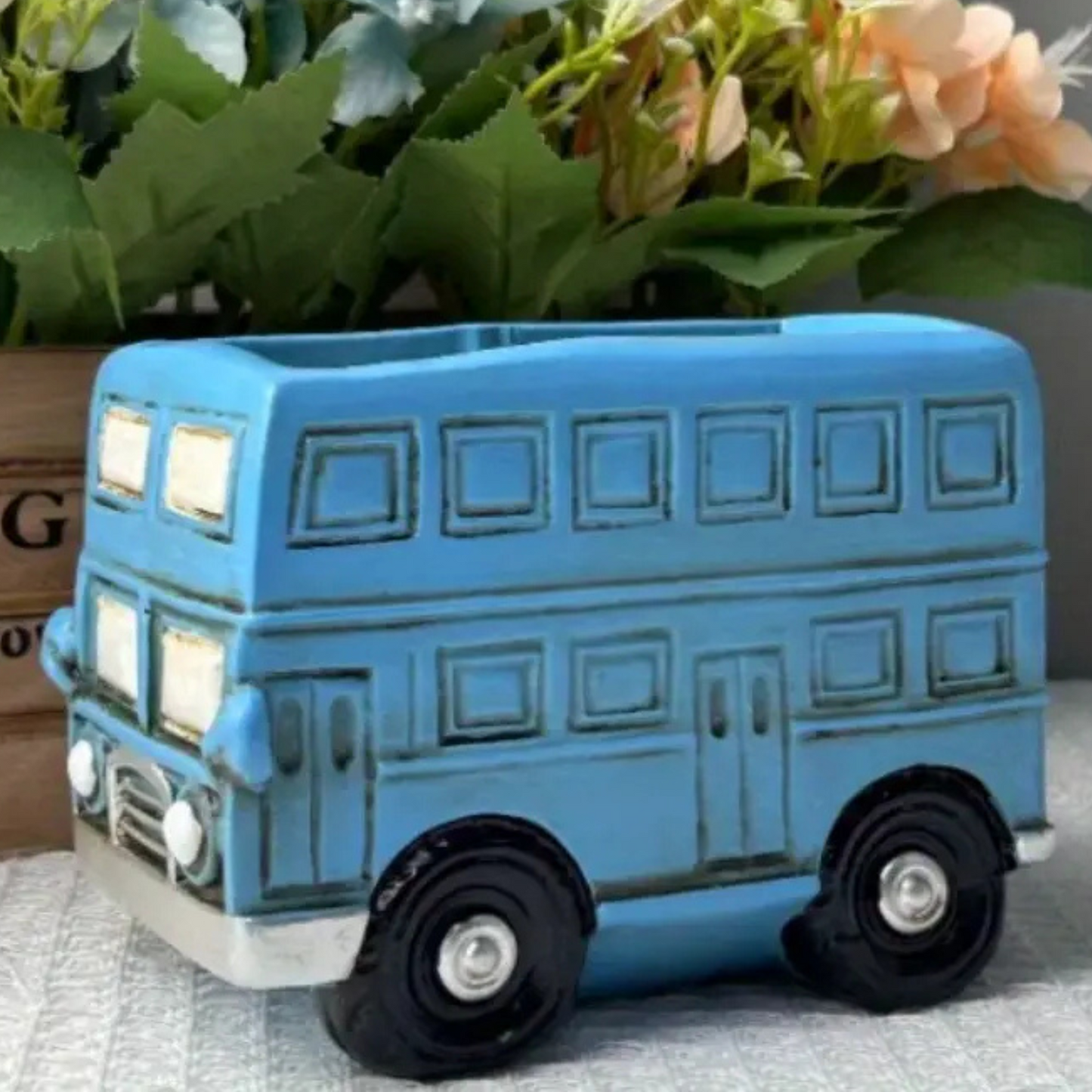 'Blue Bus' Planter