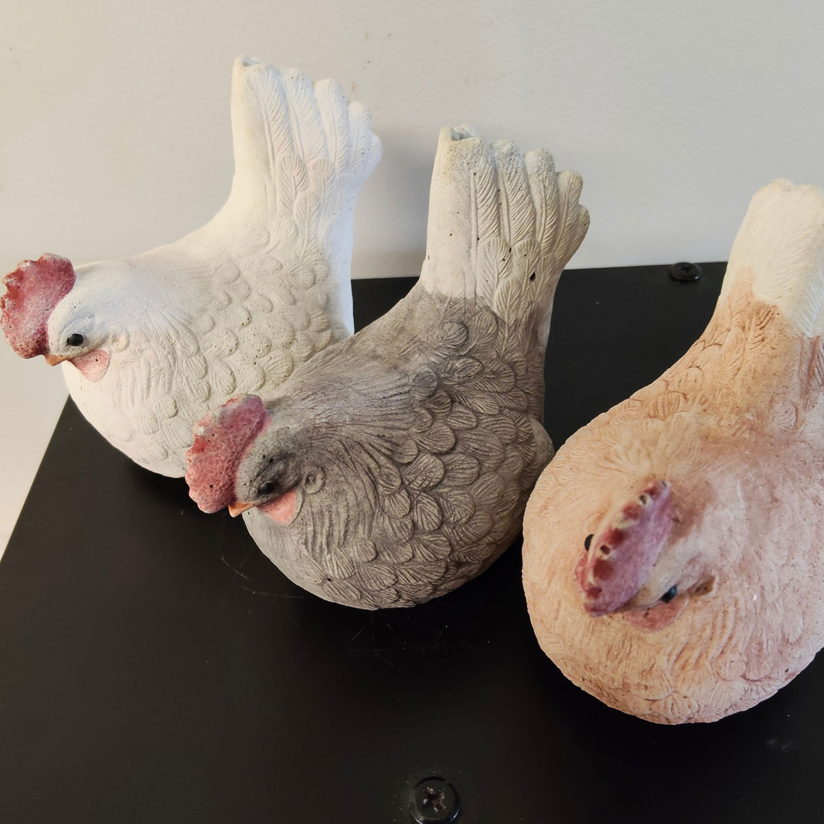 Concrete 'Hens' 2 sizes