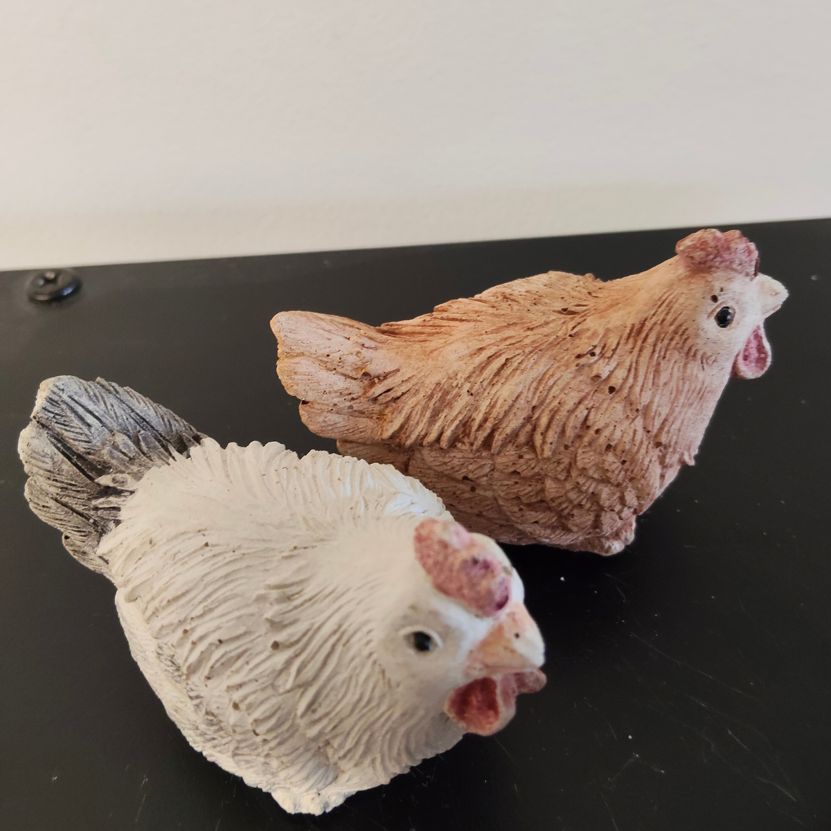 Concrete 'Hens' 2 sizes