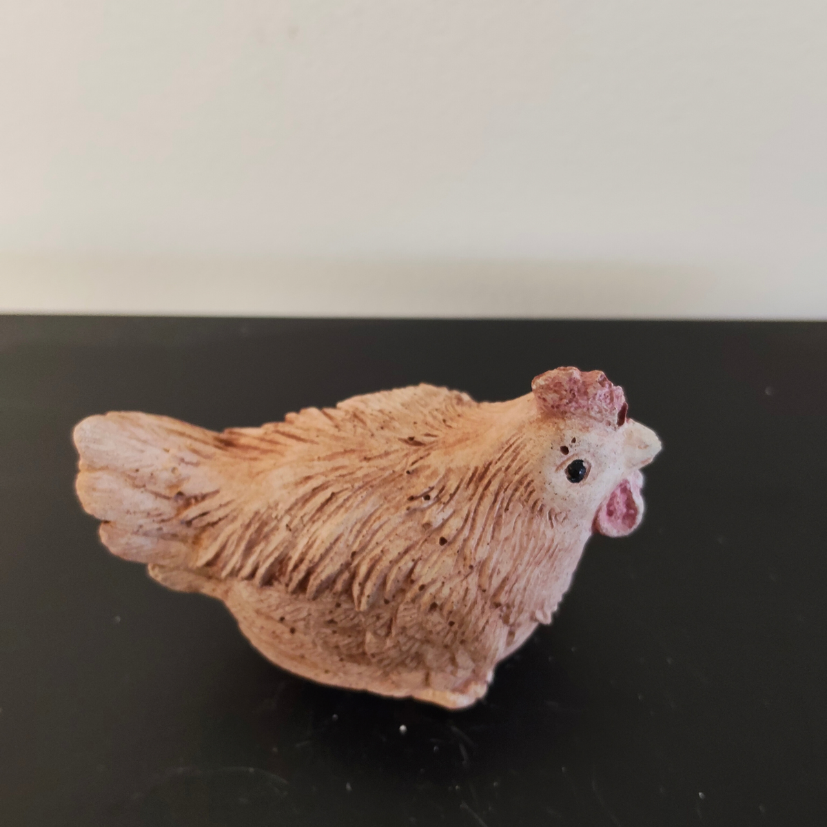 Concrete 'Hens' 2 sizes